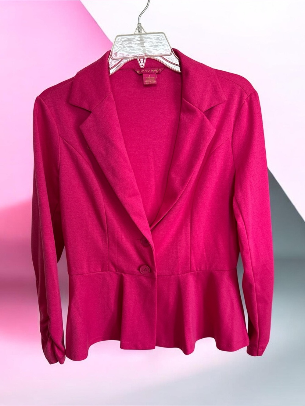 Sunny Leigh Stylish Women's Fuchsia Blazer Classic size 6
